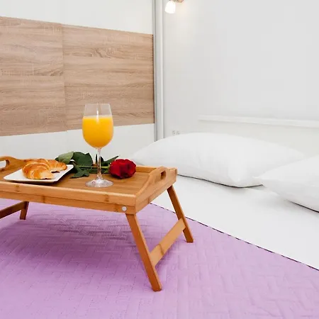 公寓 Apartments Four Stars *