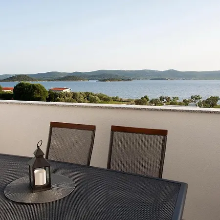 Apartments Four Stars * Sveti Petar (Zadar)