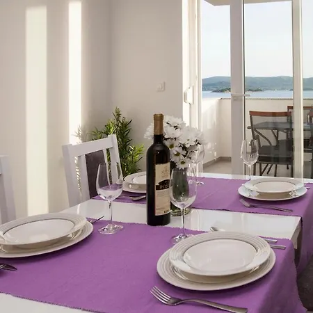 公寓 Apartments Four Stars 斯维蒂佩塔