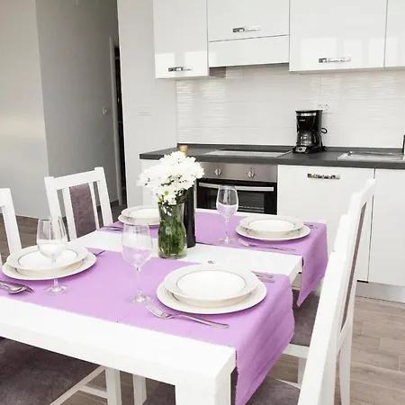 Apartments Four Stars