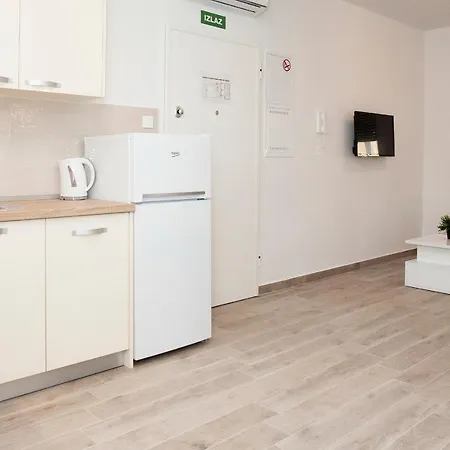 Apartments Four Stars * Sveti Petar (Zadar)