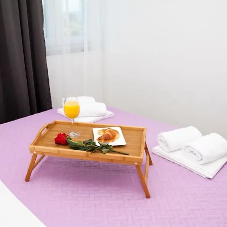 Apartments Four Stars Appartamento *