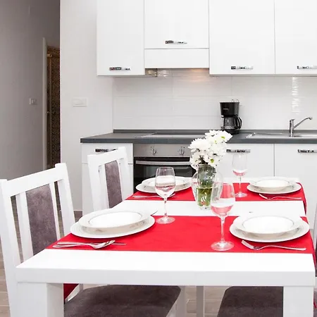 Apartments Four Stars * Sveti Petar (Zadar)