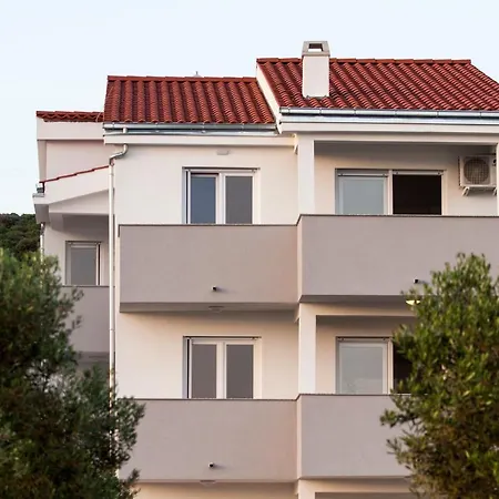 Apartments Four Stars * Sveti Petar (Zadar)